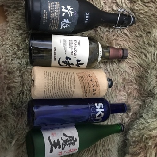 【8000円】空き瓶　紫極　山崎　百年の孤独　魔王