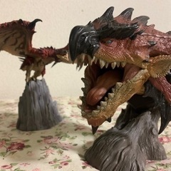 リオレウス　フィギュア　2点セット