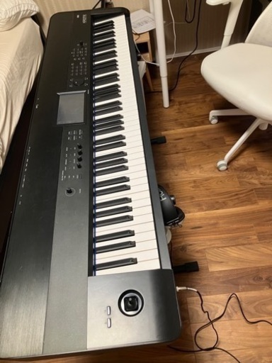 Korg krome 88 workstation とモニターベッドホン