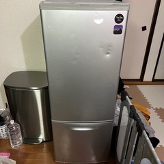 1、2人用　冷蔵庫