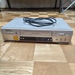 VHSデッキ　ジャンク品で　今週末、来週末の土日