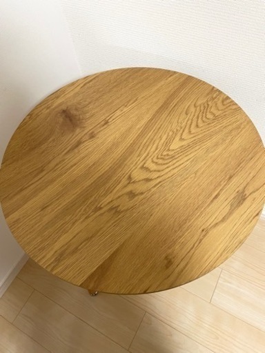ダイニングテーブル　カフェテーブル