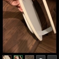 回転式テレビスタンドの画像