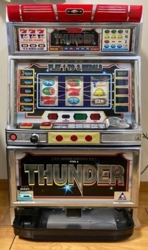 サンダーV  4号機　パチスロ機　※引き取り限定