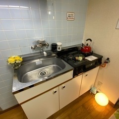 🌻契約金９,６００円で入居可！洋室約１０帖の家具家電付き部屋🌻家賃2万円台のインターネット無料マンションに住める💓2口ガスコンロ、TVカラーモニターホン、エアコン・ウォシュレット標準設置❗ - 不動産