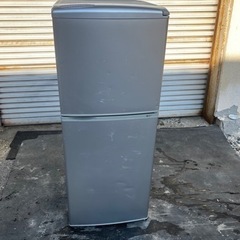 SANYO２ドア冷蔵庫137L