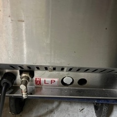 自動たこ焼き機の画像