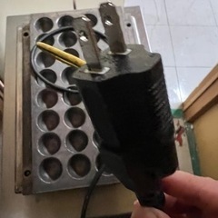 自動たこ焼き機の画像