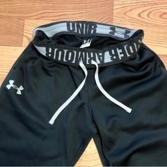 アンダーアーマー　裏起毛ロングパンツ(ブラック)の画像