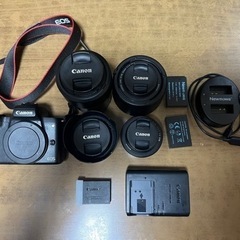 値下げ中　Canon EOS kiss M ダブルズームキット+単焦点レンズ2本