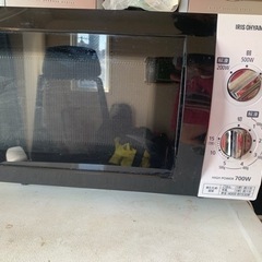 シンプル機能の電子レンジ