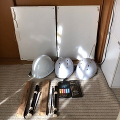 どれでも100円　小学校道具いろいろ