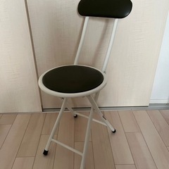 折りたたみチェア　折りたたみ椅子　ホワイト