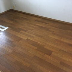 恩納村民家リフォーム　フロアタイル工事施工写真