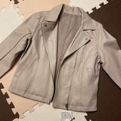 ライダースジャケット
