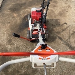 ECHO  あぜ草刈機　4WDの画像