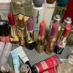 エルメス　シャネル　ディオール　エスティローダー　コスメ　化粧品　まとめ売りの画像