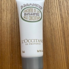 ロクシタン アーモンドセットの画像