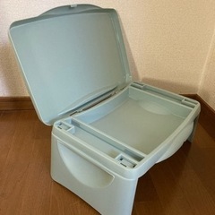 キッズ用デスク　折りたたみの画像