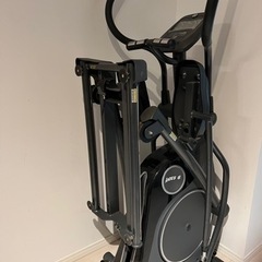 クロストレーナー Johnson Healthtech Horizon