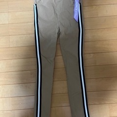 女児　パンツ　140〜150