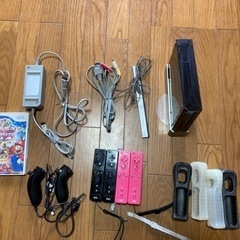 Wii本体黒セット＋いただきストリート＋バランスボードWiiフィット