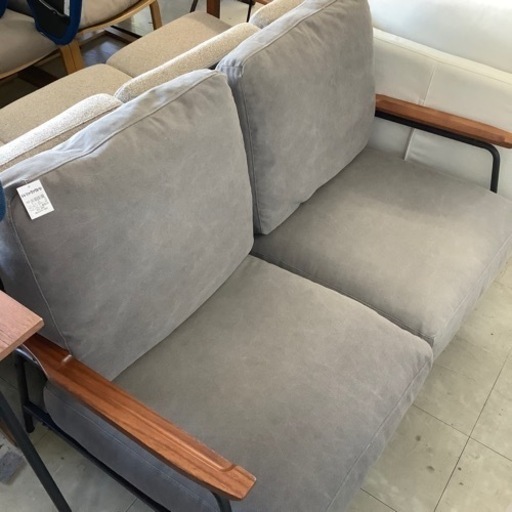 2人ソファー　niko and FURNITURE &SUPPLY グレー