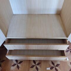 衣装タンスの画像