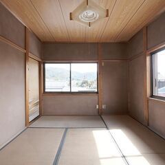 空き家の大掃除などの画像