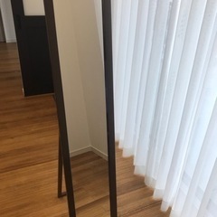 スタンドミラーの画像