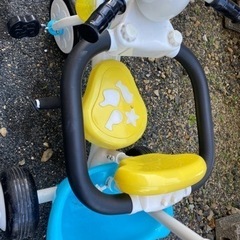 三輪車の画像
