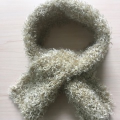 シャンパンゴールド手編みマフラー