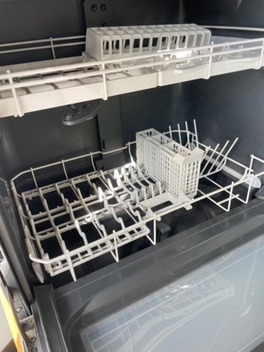 【2019年製】Panasonic 食器洗い乾燥機 NP-TZ100