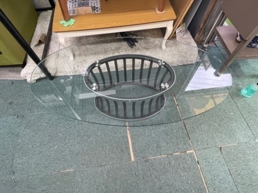 【リサイクルサービス八光　田上店　配達・設置OK】Occasional  Tadle　強化ガラス　センターテーブル
