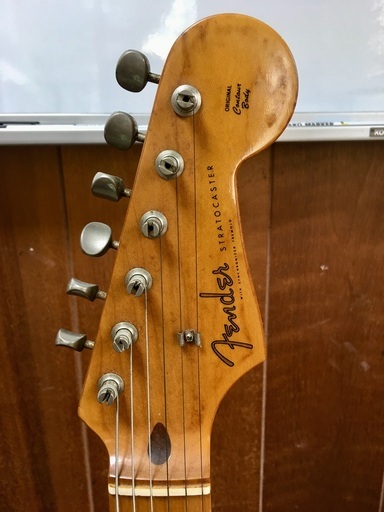【ジャンク品】Fender エレキギター（ソフトケース、ストラップ付）