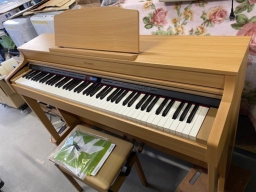お薦め品‼️木製鍵盤‼️美品‼️ローランド電子ピアノHP603 2016年