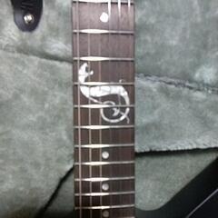 即決価格!!!ESP LTD SNAKEBYTE black メタリカの画像