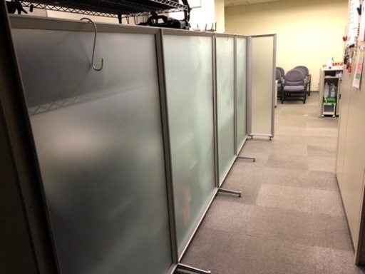 高級パーテーション　半透明　約4.5m