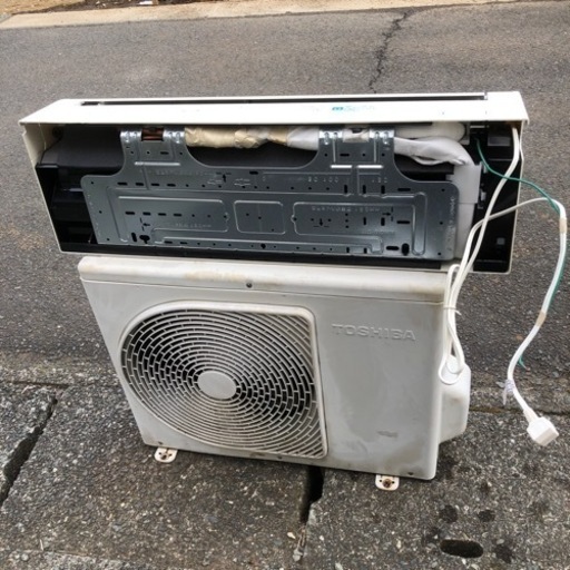 TOSHIBA RAS-221NS 6畳用 242A1125