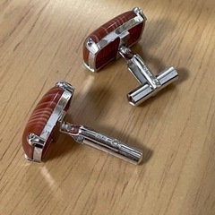 カフスボタンの画像