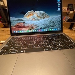 MacBook Pro 13inch 2018の画像