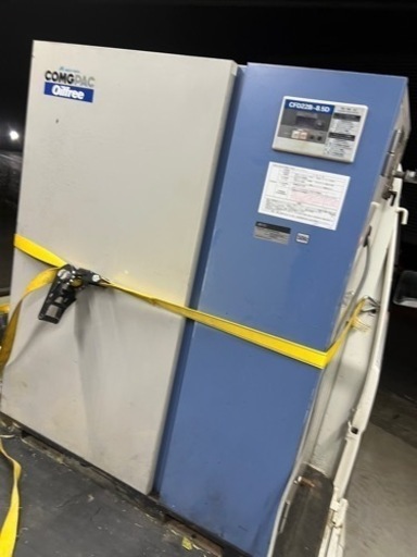 アネスト岩田　オイルフリー　パッケージ型コンプレッサー