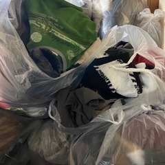 岡山　服　大量　100円　仕入れ　100円　売り　古着
