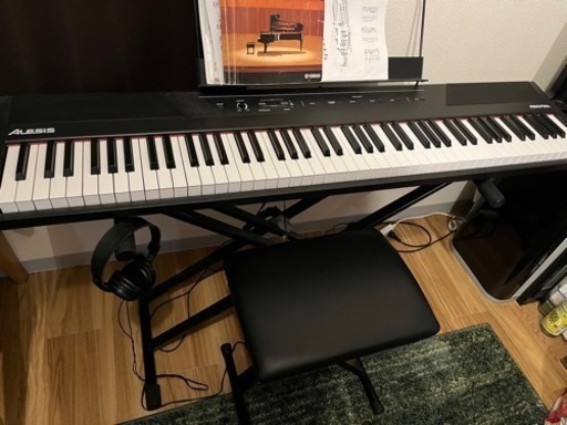 電子ピアノ