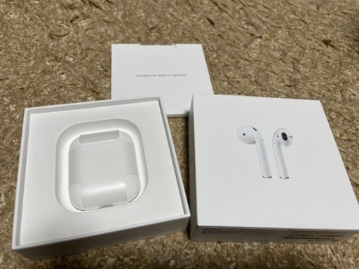 【送料込み　未使用品】Apple AirPods（第2世代）チャージングケース、純正ケーブル