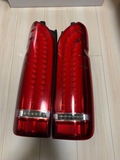 ハイエーステールランプ