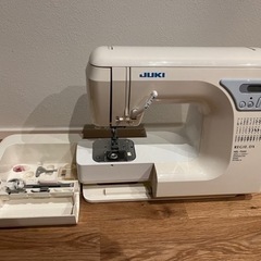 JUKI  家庭用ミシン　の画像