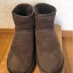 美品　UGG アグ ムートンブーツ　クラシックミニ　チョコレート