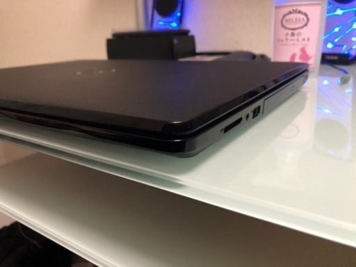 Dell Inspiron 15 corei3／4GB／1TB
