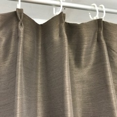 ニトリ　遮光防炎カーテン "パレット2" ブラウン　150×178の画像